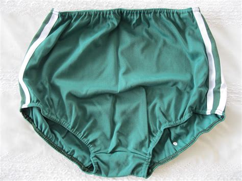 gym knickers school